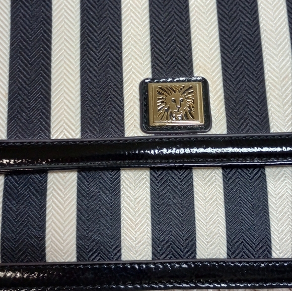 Anne Klein Medium Handbag - Picture 4 of 13